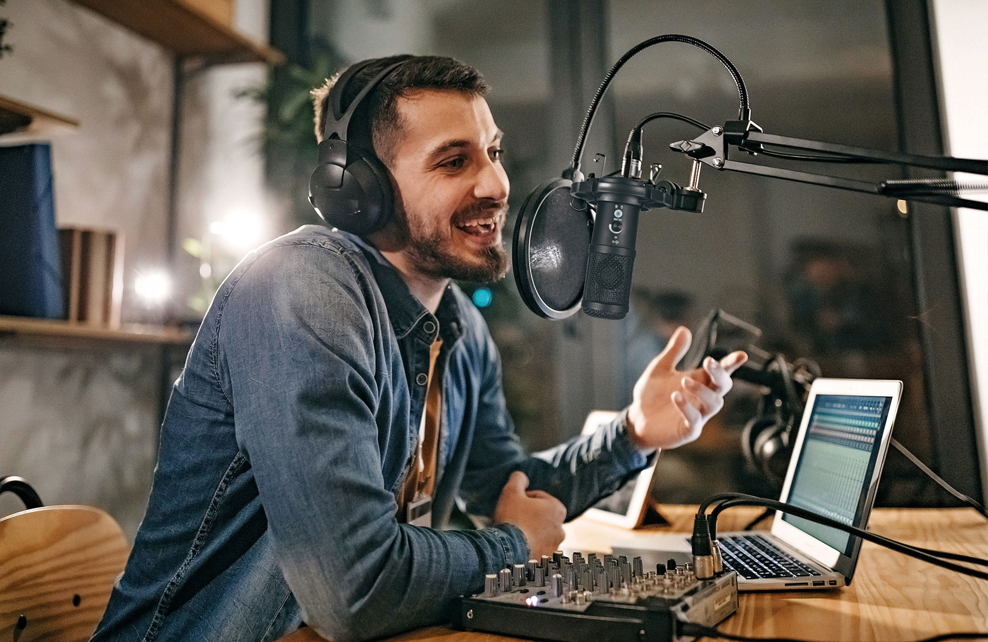 MyStudio Podcast: Die ganze Welt als Publikum – Podcast-Komplett-Equipment für jeden Channel